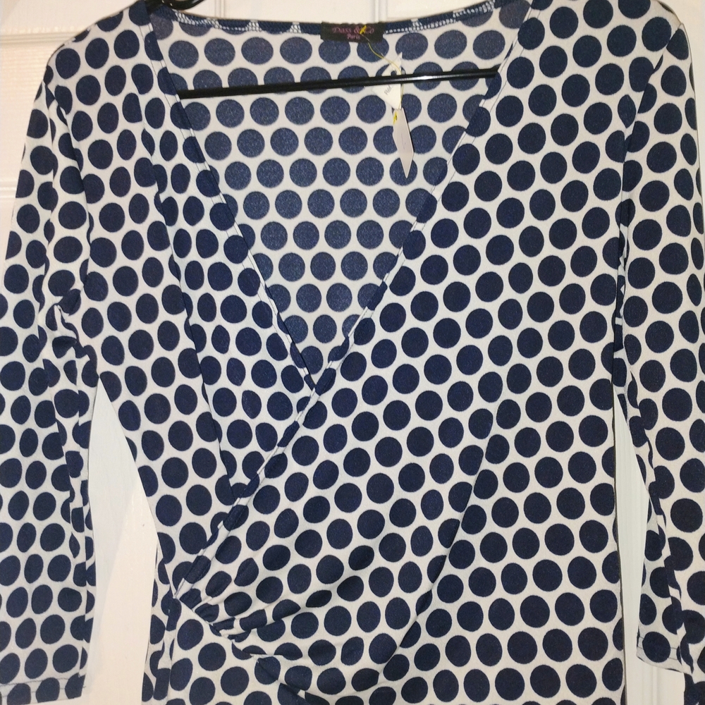 💋SOLD***🎁Navy Polka Dot Wrap Top - Picture 1 of 3